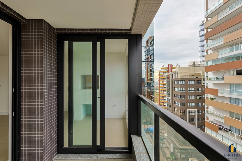 Apartamento em Torres, 3 suítes: 19ª foto da galeria de imagens do imóvel