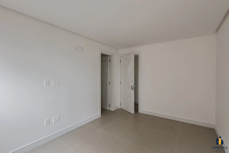 Apartamento em Torres, 3 suítes: 26ª foto da galeria de imagens do imóvel