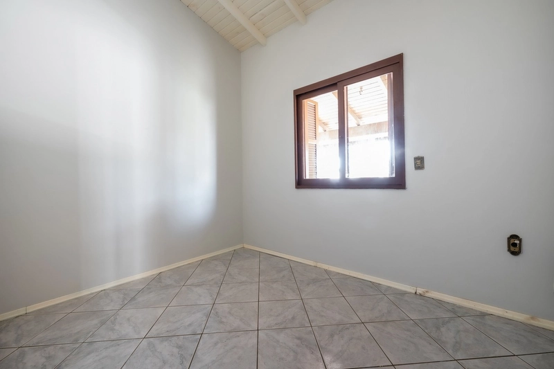 Casa 3 dormitórios: 20ª foto da galeria de imagens do imóvel