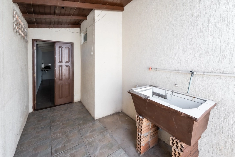 Casa 3 dormitórios: 7ª foto da galeria de imagens do imóvel