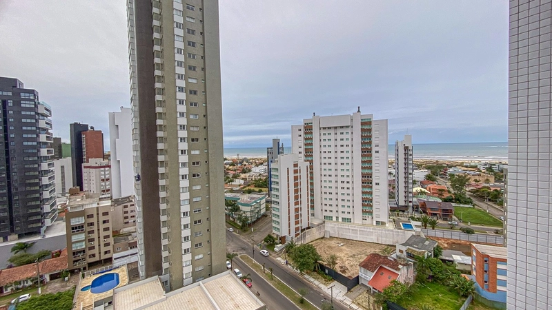 Apartamento em Torres, 2 dormitórios: 3ª foto da galeria de imagens do imóvel