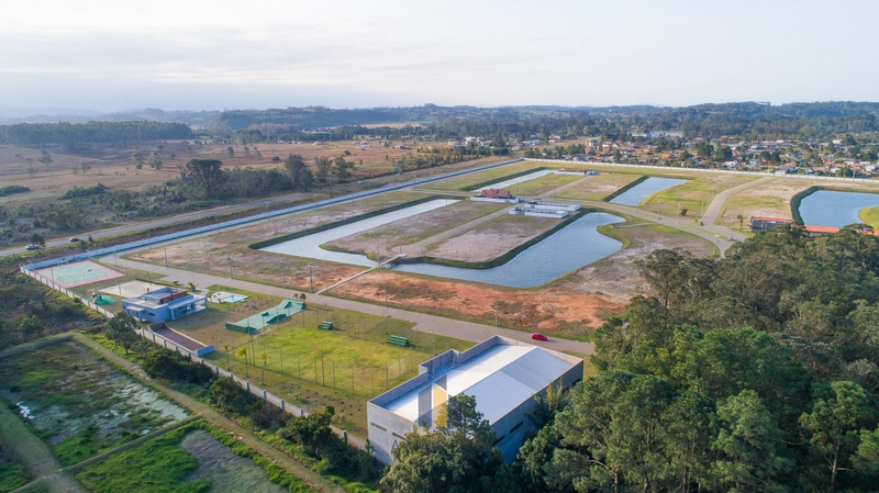 Lote em condomínio recém lançado: 1ª foto da galeria de imagens do imóvel