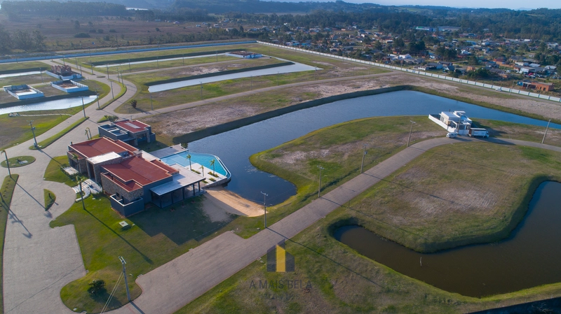 Lote em condomínio recém lançado: 1ª foto da galeria de imagens do imóvel