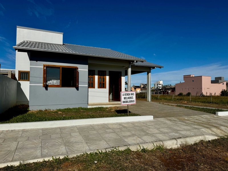 Casa com 2 dormitórios: 1ª foto da galeria de imagens do imóvel