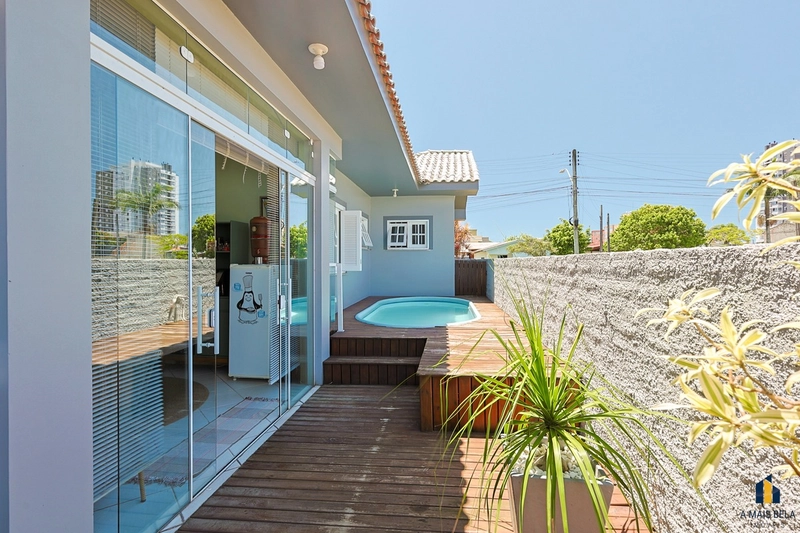 Casa em Torres, com 3 dormitórios: 17ª foto da galeria de imagens do imóvel