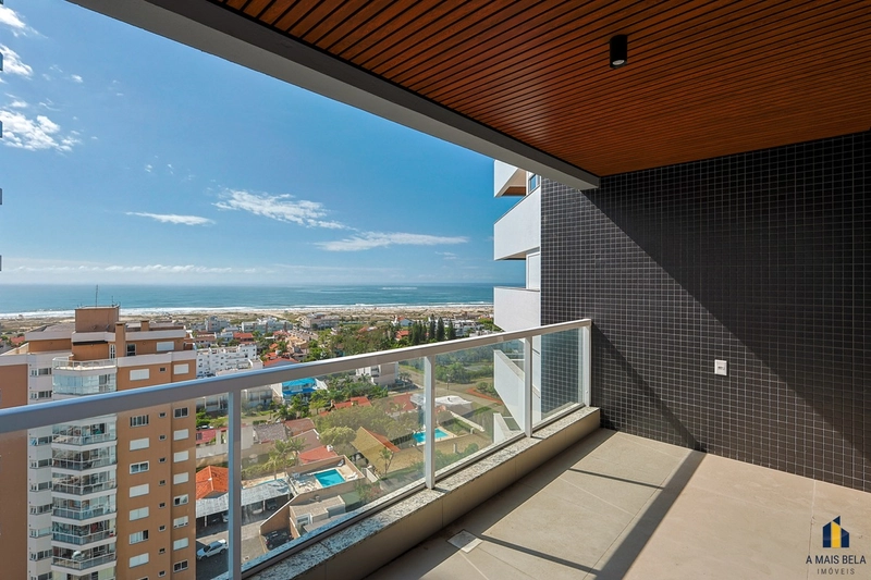 Apartamento em Torres, com 2 dormitórios: 1ª foto da galeria de imagens do imóvel