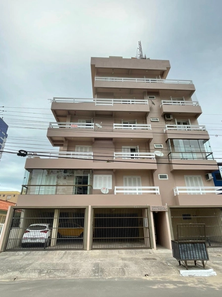 Apartamento à venda de 1 dormitório no centro de Torres: 1ª foto da galeria de imagens do imóvel