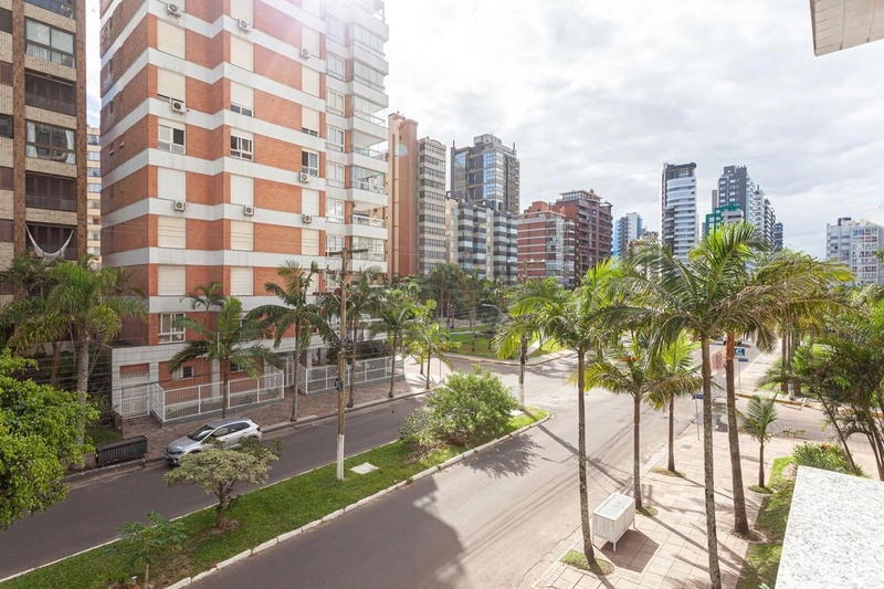 Apartamento em Torres, 2 dormitórios: 1ª foto da galeria de imagens do imóvel