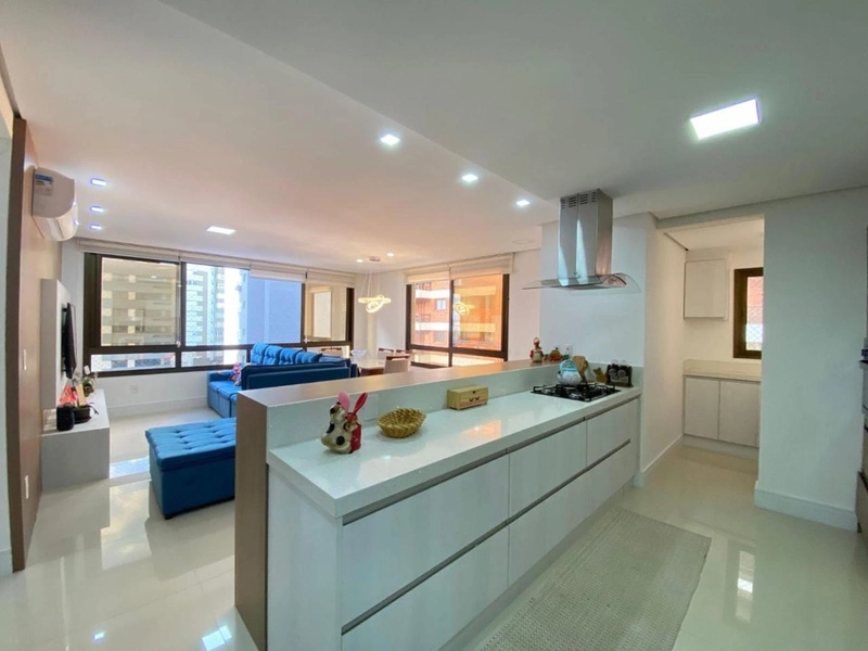 Apartamento em Torres, 2 suítes: 4ª foto da galeria de imagens do imóvel