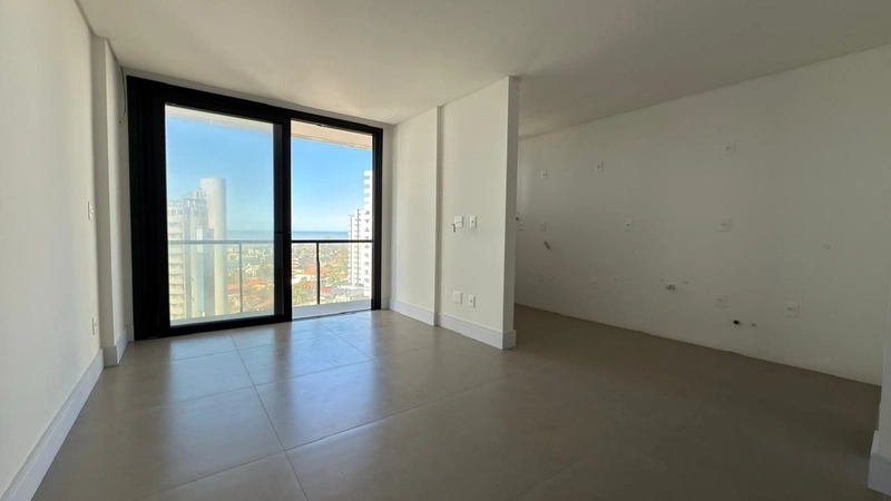 Apartamento de 2 dormitórios em Torres: 3ª foto da galeria de imagens do imóvel