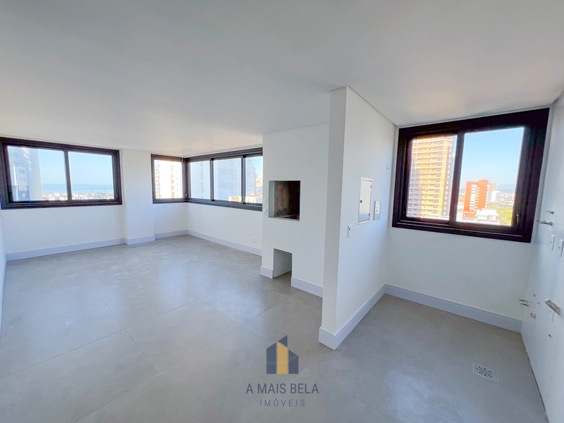 Apartamento de 2 dormitórios em Torres: 2ª foto da galeria de imagens do imóvel