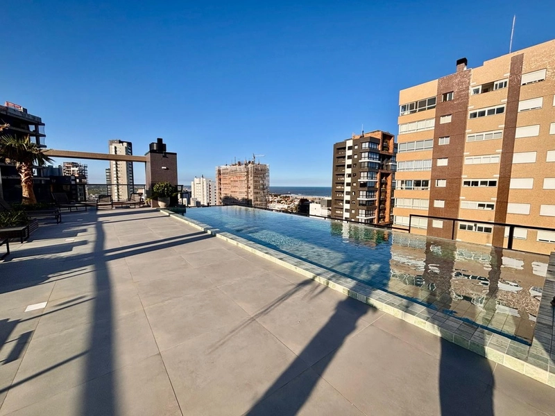 Apartamento em Torres , 2 dormitórios: 1ª foto da galeria de imagens do imóvel