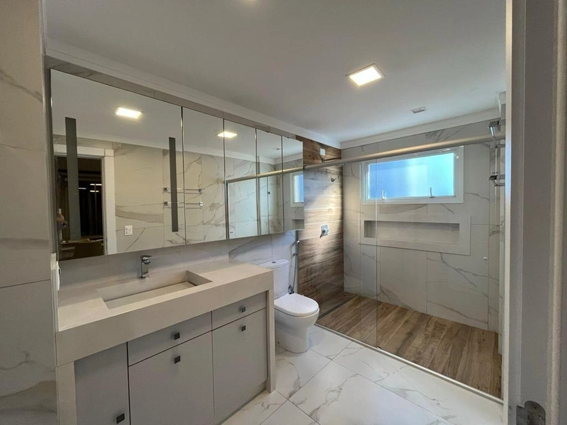 Apartamento em Torres ,4 suítes: 23ª foto da galeria de imagens do imóvel