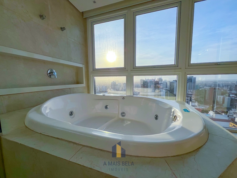 Apartamento em Torres, 4 suítes: 35ª foto da galeria de imagens do imóvel