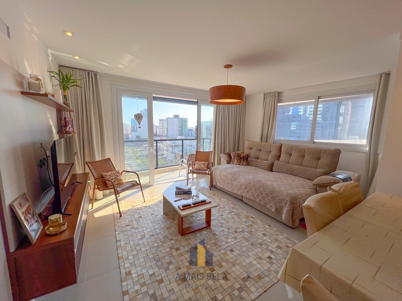 Apartamento em Torres, 3 dormitórios mobiliado