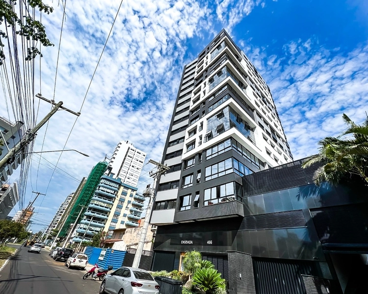 Apartamento com 3 dormitórios em Torres: 1ª foto da galeria de imagens do imóvel