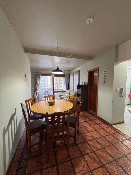 Apartamento em Torres, 2 dormitórios: 3ª foto da galeria de imagens do imóvel