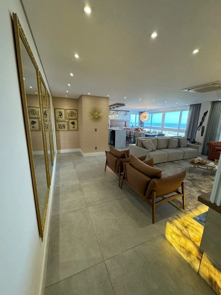 Apartamento de 4 suítes decorado em Torres: 11ª foto da galeria de imagens do imóvel