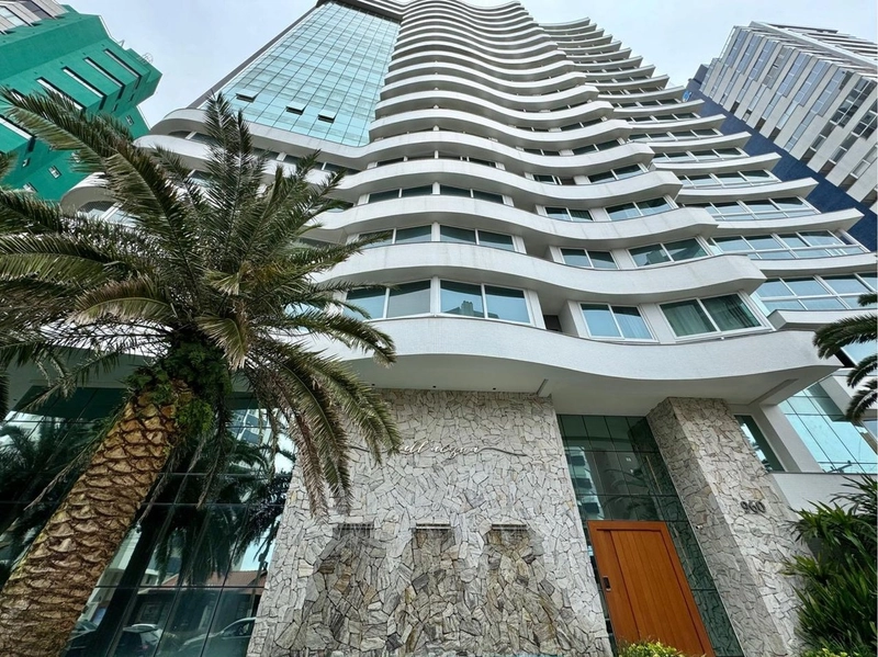 Apartamento de 3 suítes  em Torres: 1ª foto da galeria de imagens do imóvel