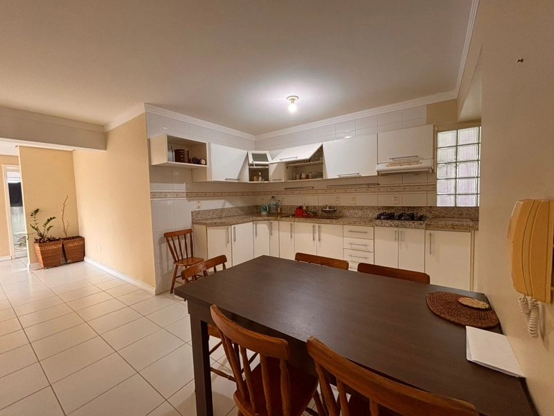 Apartamento em Torres 3 suítes: 2ª foto da galeria de imagens do imóvel