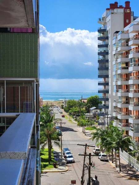Apartamento em Torres , 2 dormitórios