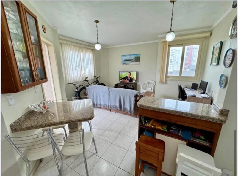 Apartamento em Torres ,  2 dormitórios: 7ª foto da galeria de imagens do imóvel