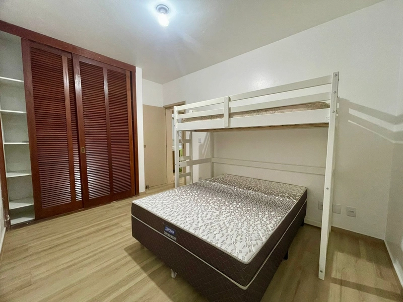 Apartamento 1 dormitórios em frente a lagoa do violão.: 2ª foto da galeria de imagens do imóvel