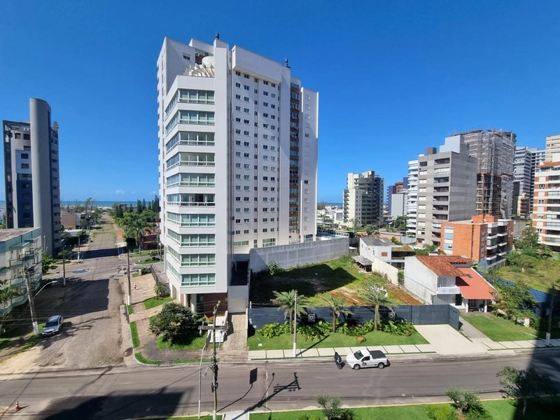 Apartamento em Torres com 4 suítes, sendo 1 suíte master: 3ª foto da galeria de imagens do imóvel