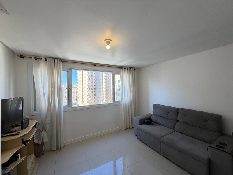 Apartamento em Torres, 2 dormitórios mobiliado: 11ª foto da galeria de imagens do imóvel