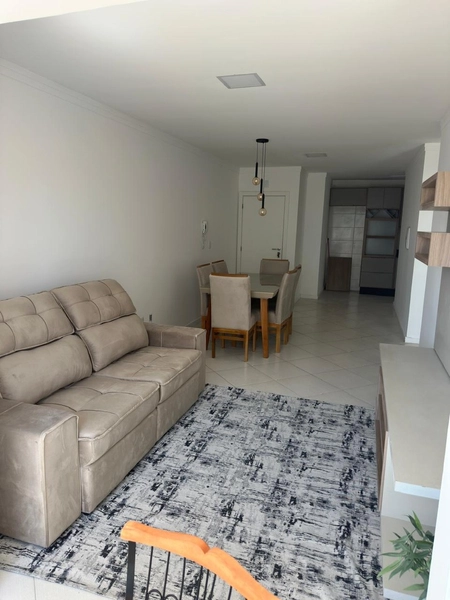 Apartamento em Torres, 2 dormitórios semi-mobiliado: 1ª foto da galeria de imagens do imóvel