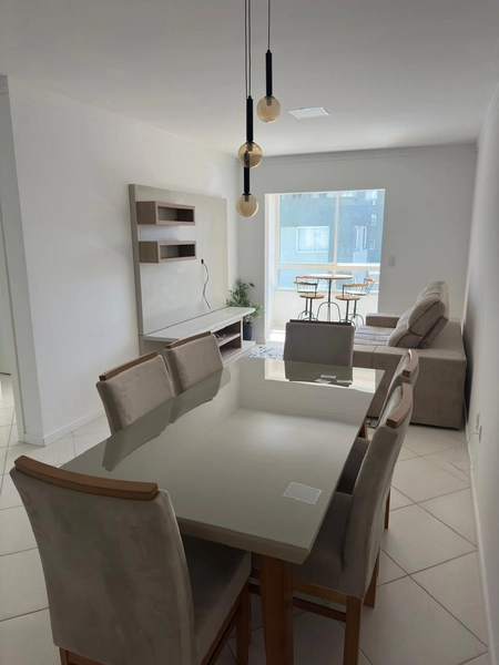 Apartamento em Torres, 2 dormitórios semi-mobiliado: 2ª foto da galeria de imagens do imóvel