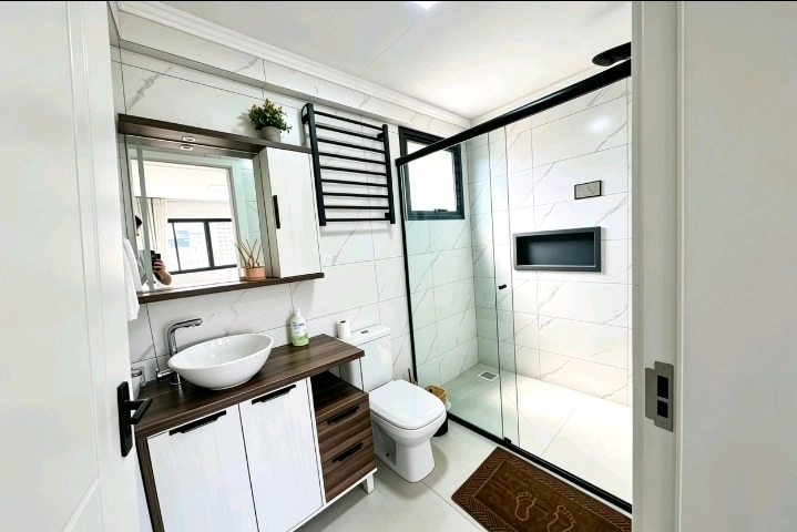 Apartamento dois dormitórios no centro de Torres: 3ª foto da galeria de imagens do imóvel