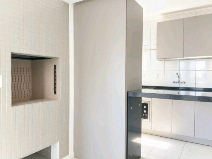 Apartamento três dormitórios,  centro de Torres.: 3ª foto da galeria de imagens do imóvel