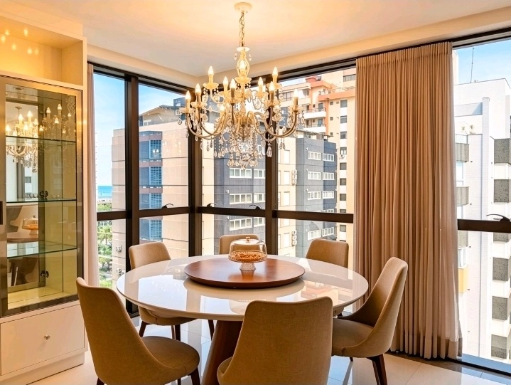 Apartamento com três dormitórios em Torres: 1ª foto da galeria de imagens do imóvel