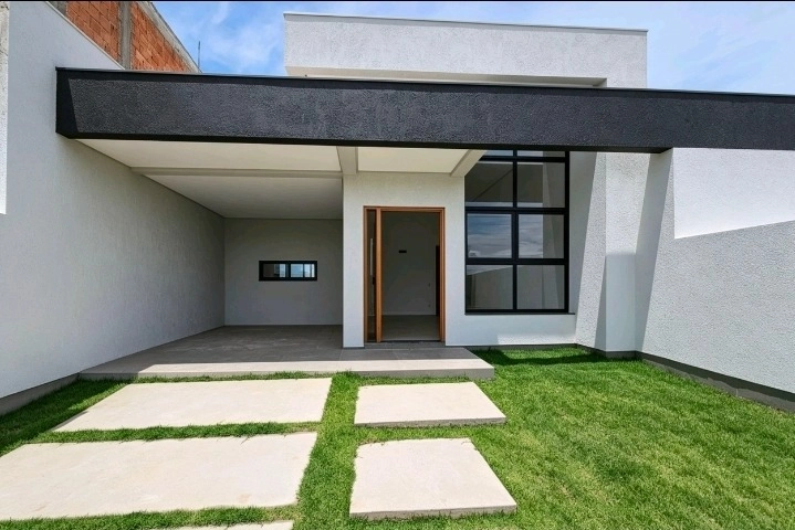 Casa nova próxima à praia de Torres: 1ª foto da galeria de imagens do imóvel