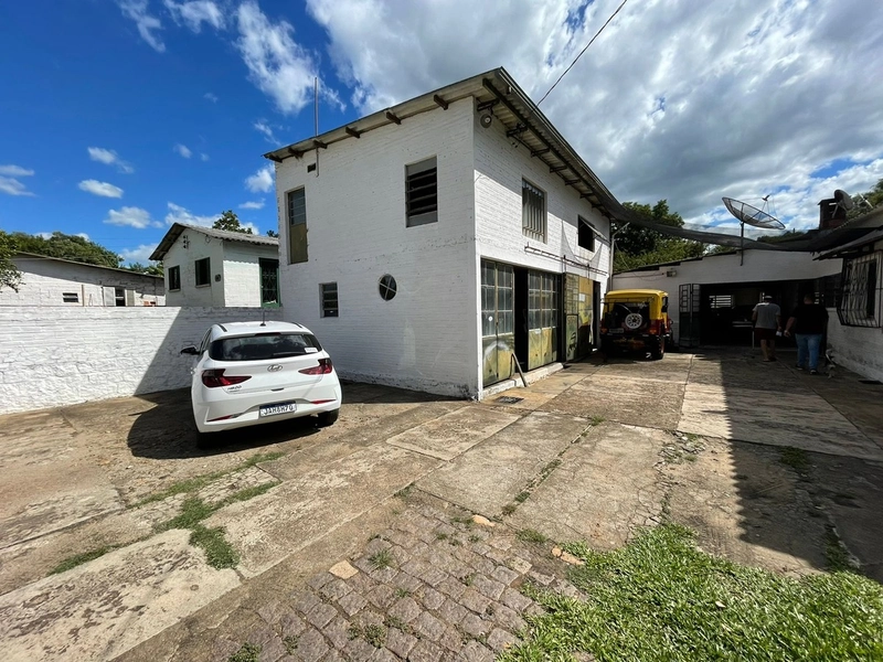 PAVILHÃO + CASA: 5ª foto da galeria de imagens do imóvel