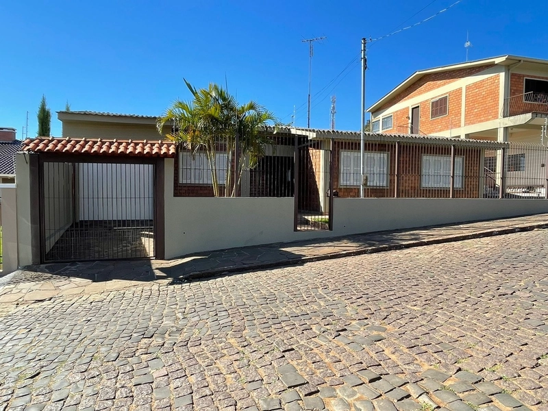 CASA: 1ª foto da galeria de imagens do imóvel