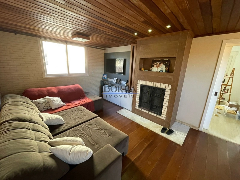 Desfrute de uma casa espaçosa e aconchegante,perfeita para sua família: 9ª foto da galeria de imagens do imóvel
