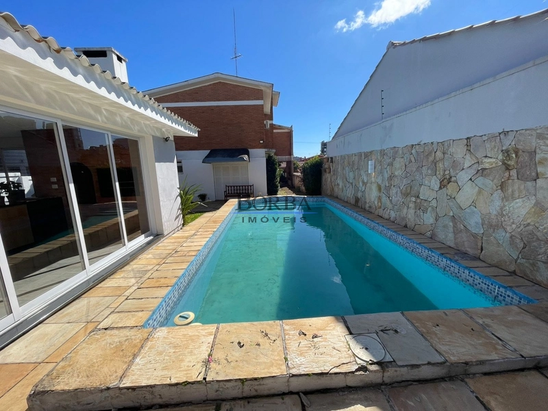 Desfrute de uma casa espaçosa e aconchegante,perfeita para sua família: 14ª foto da galeria de imagens do imóvel