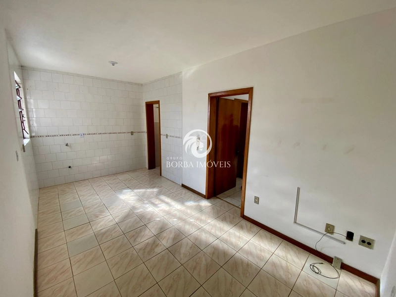 : 2ª foto da galeria de imagens do imóvel