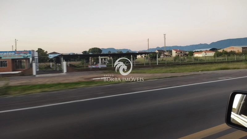 : 2ª foto da galeria de imagens do imóvel