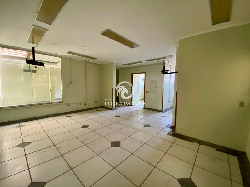 : 2ª foto da galeria de imagens do imóvel