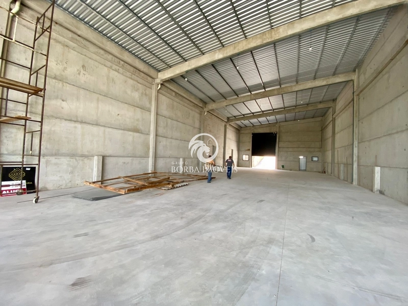 : 2ª foto da galeria de imagens do imóvel