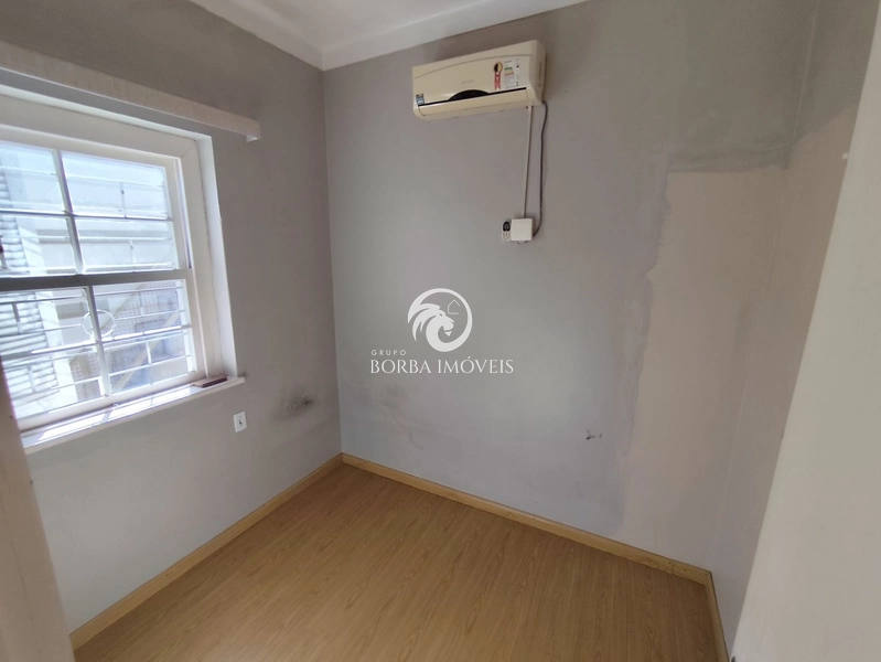 : 2ª foto da galeria de imagens do imóvel