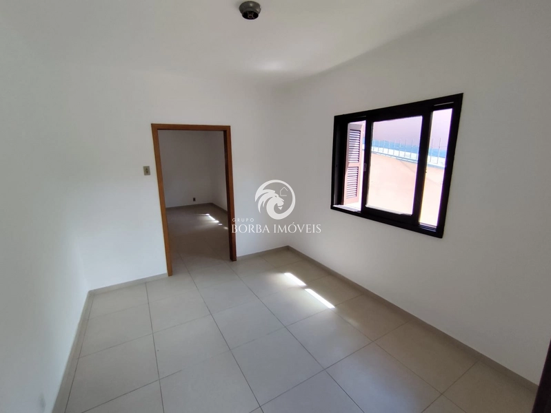 : 2ª foto da galeria de imagens do imóvel