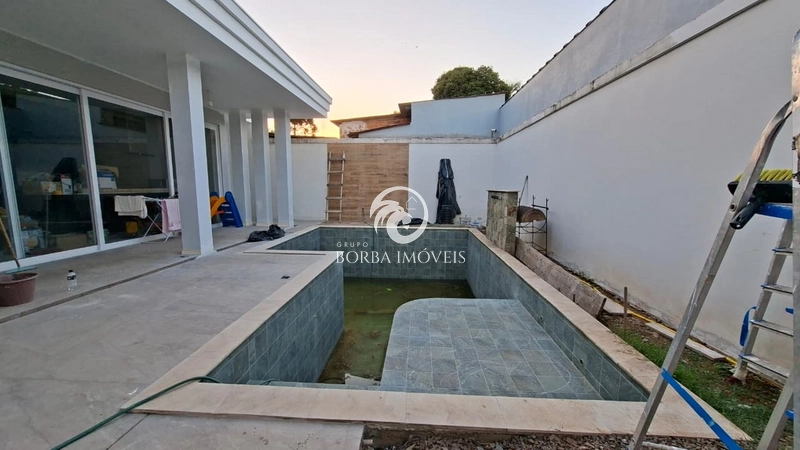 : 2ª foto da galeria de imagens do imóvel