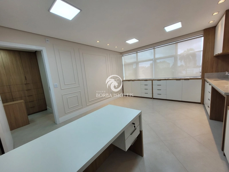 : 2ª foto da galeria de imagens do imóvel