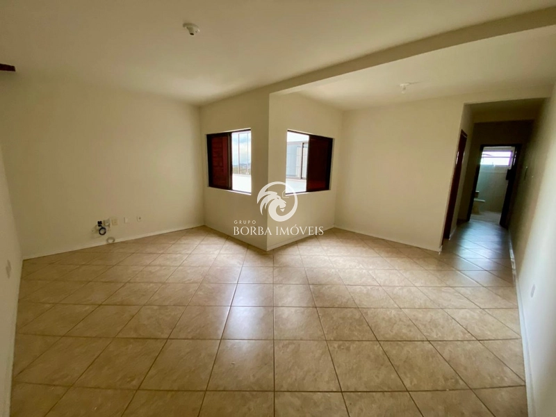 : 2ª foto da galeria de imagens do imóvel