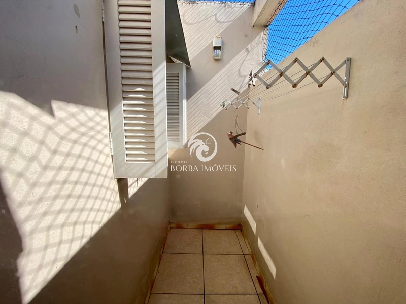 : 2ª foto da galeria de imagens do imóvel