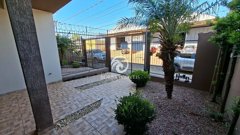 : 2ª foto da galeria de imagens do imóvel